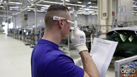 Volkswagen offre des lunettes 3D intelligentes à son personnel